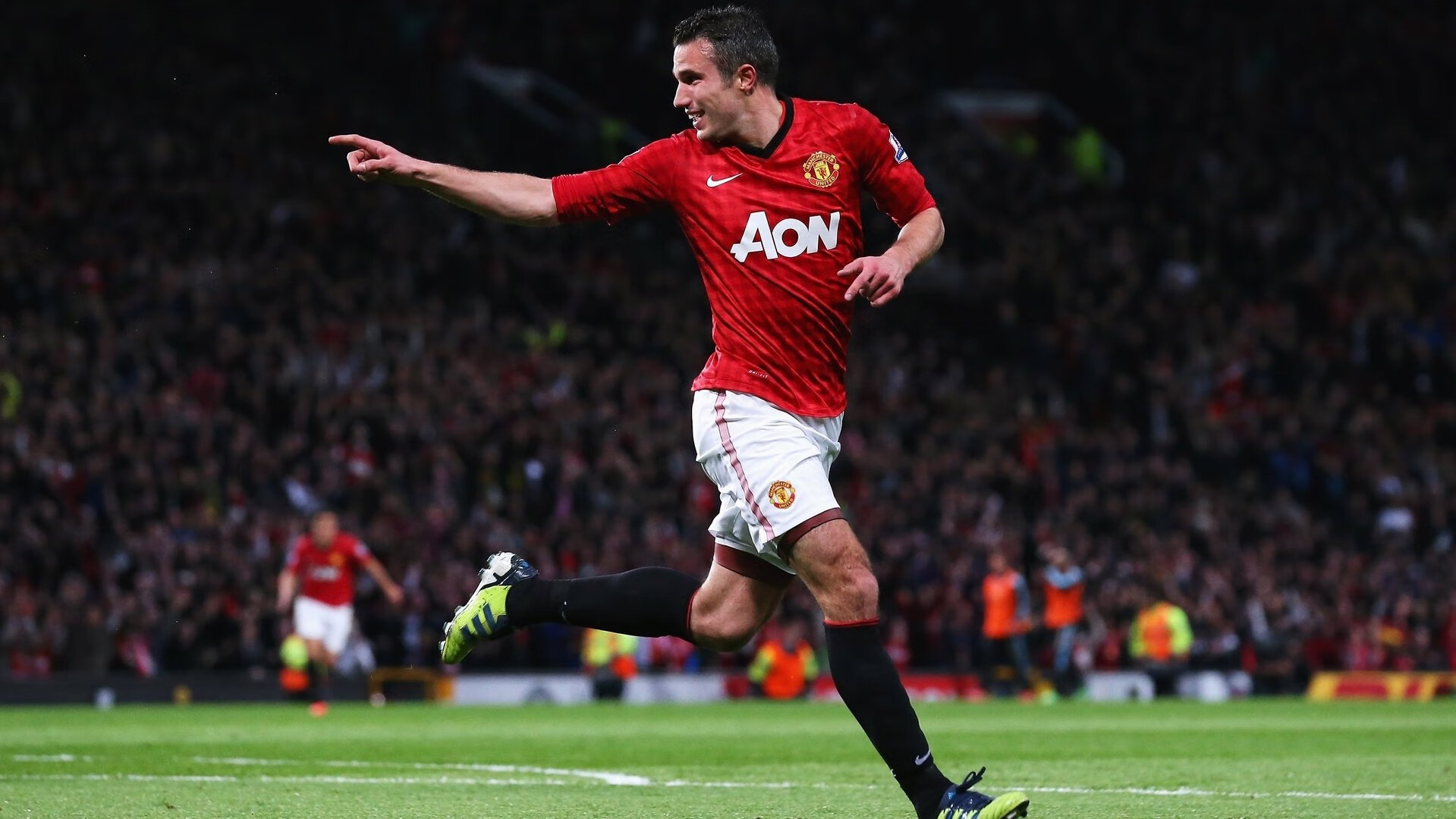 世界田径：肯尼亚跑者屡破纪录，赛场火爆！，肯尼亚跑步冠军